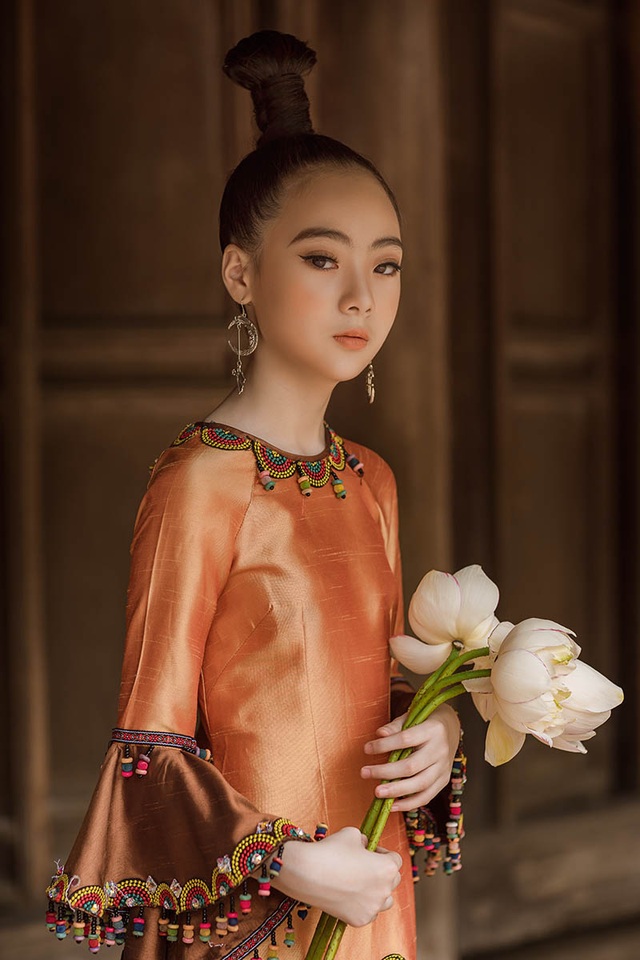 be-gai-ha-noi-xinh-xan-so-huu-than-thai-chuan-nguoi-maudocx-1591055198527.jpeg