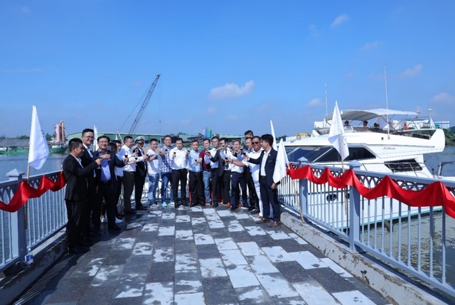 Thưởng lãm không gian vô tận tại bến du thuyền The Pearl Riverside - 3 Thưởng lãm không gian vô tận tại bến du thuyền The Pearl Riverside - 3