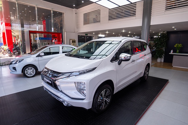 Suzuki XL7 thêm bản mới, dồn lực đấu Mitsubishi Xpander - 2