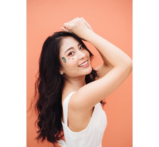 Nữ sinh Ngoại thương khoe bảng điểm “siêu đẹp”, xứng danh con người ta - 10 Nữ sinh Ngoại thương khoe bảng điểm “siêu đẹp”, xứng danh con người ta - 10