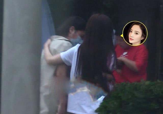 2 năm sau scandal ngoại tình, Giả Nãi Lượng lần đầu gặp Lý Tiểu Lộ - 3 2 năm sau scandal ngoại tình, Giả Nãi Lượng lần đầu gặp Lý Tiểu Lộ - 3