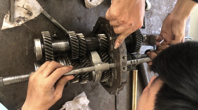 Nhà trường “bắt tay” doanh nghiệp đào tạo lao động có trình độ - 3 Nhà trường “bắt tay” doanh nghiệp đào tạo lao động có trình độ - 3