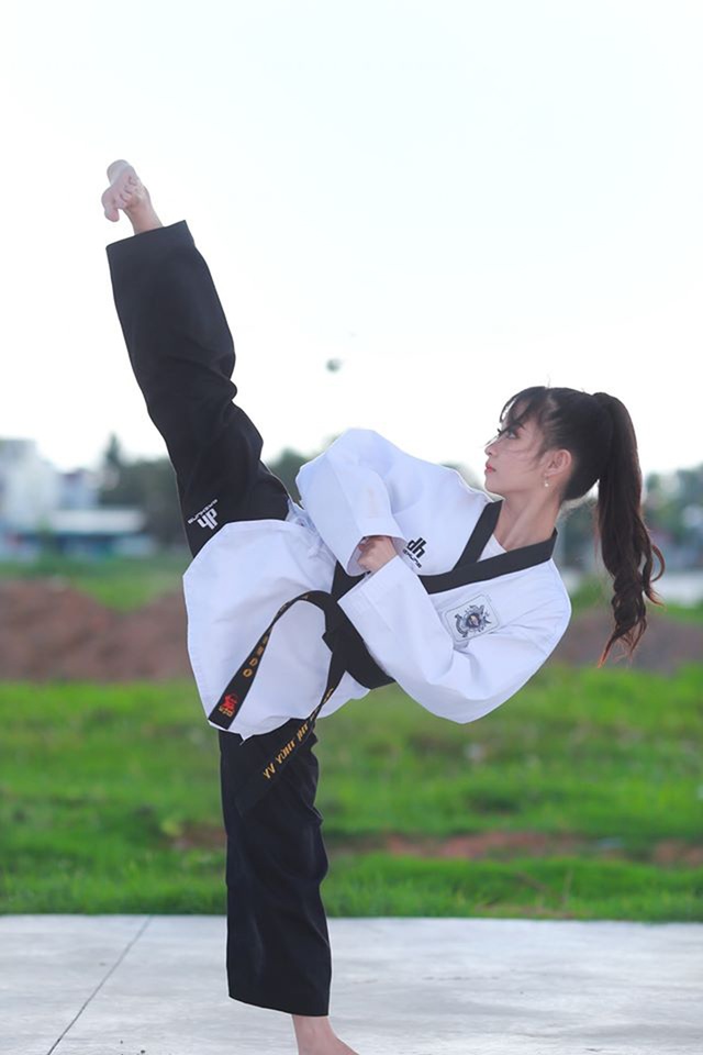 Nữ võ sĩ vàng của Taekwondo Vĩnh Long  Báo Cần Thơ Online