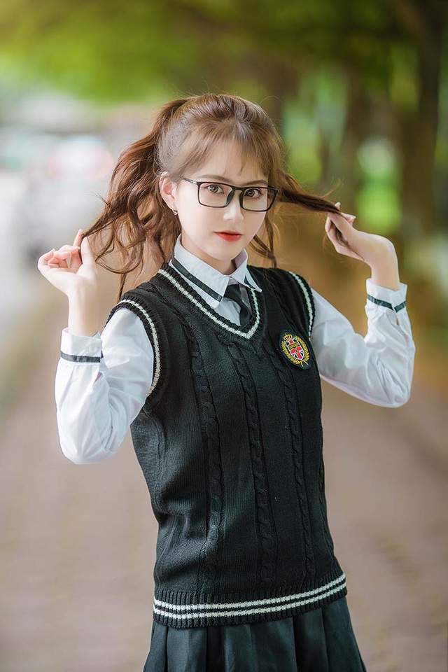 Nét xinh xắn không thể không yêu của “thiên thần đeo kính cận” - 9 Nét xinh xắn không thể không yêu của “thiên thần đeo kính cận” - 9