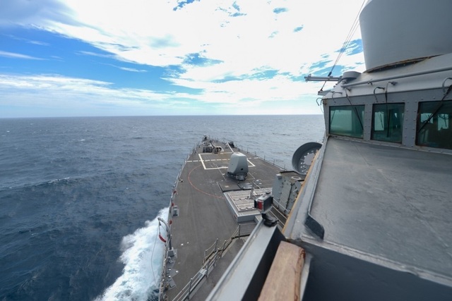Mỹ điều tàu chiến qua eo biển Đài Loan đúng thời điểm nhạy cảm