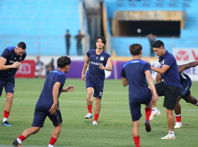 Vì sao cầu thủ HA Gia Lai ngày càng thất thế ở đội tuyển Việt Nam? - Ảnh minh hoạ 2