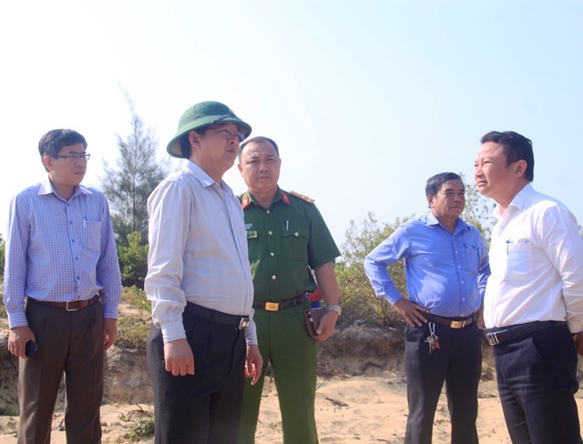 Quyết cưỡng chế các trường hợp lấn chiếm đất đai ở khu kinh tế Nhơn Hội - 1 Quyết cưỡng chế các trường hợp lấn chiếm đất đai ở khu kinh tế Nhơn Hội - 1