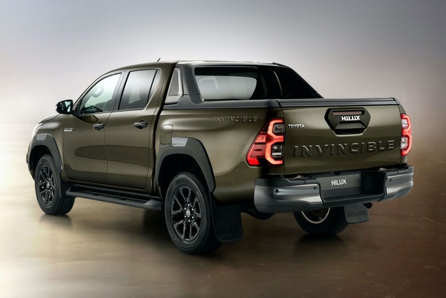 Toyota Hilux phiên bản nâng cấp 2021 - Tút tát để cạnh tranh Ford Ranger - 45 Toyota Hilux phiên bản nâng cấp 2021 - Tút tát để cạnh tranh Ford Ranger - 45
