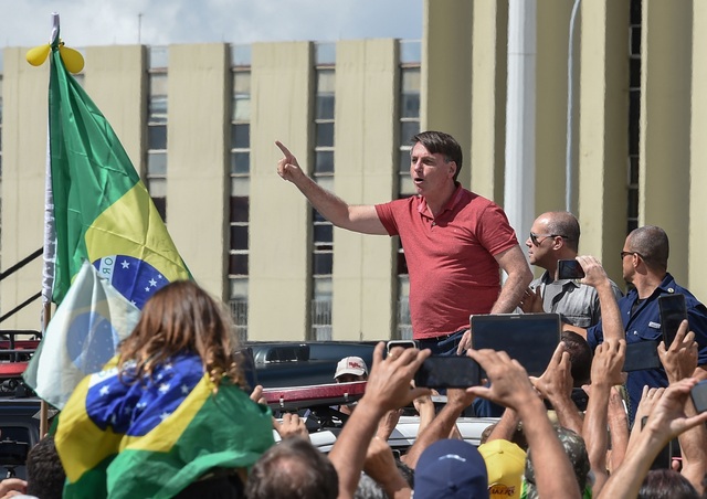 “Mỗi phút chết một người” vì Covid-19, Tổng thống Brazil dọa rút khỏi WHO