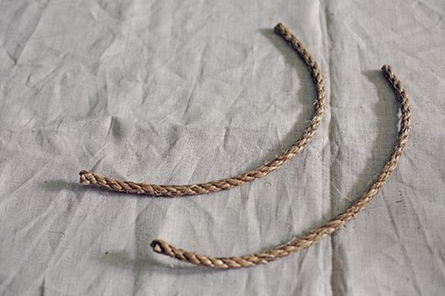 Cách mà chỉ “một sợi dây thừng” đã giúp các bà vợ đánh bại tiểu tam - 3 Cách mà chỉ “một sợi dây thừng” đã giúp các bà vợ đánh bại tiểu tam - 3