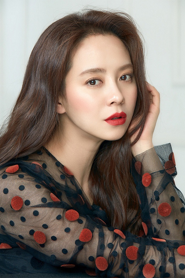 Gái ế Song Ji Hyo bật mí dự định lập gia đình và ý định rời Running Man - 8 Gái ế Song Ji Hyo bật mí dự định lập gia đình và ý định rời Running Man - 8