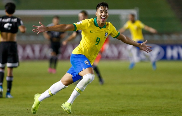 10 cầu thủ được ví như “C.Ronaldo mới” tài năng ra sao? - 7 10 cầu thủ được ví như “C.Ronaldo mới” tài năng ra sao? - 7