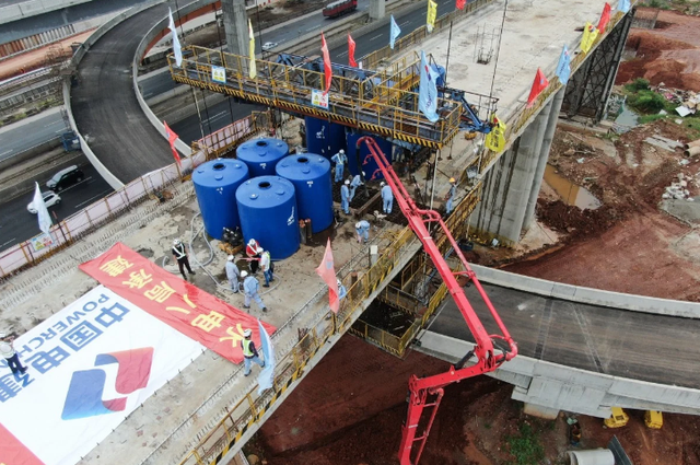 Trung Quốc gặp khó khi Mỹ chen chân vào dự án Vành đai và Con đường - 1 Trung Quốc gặp khó khi Mỹ chen chân vào dự án Vành đai và Con đường - 1