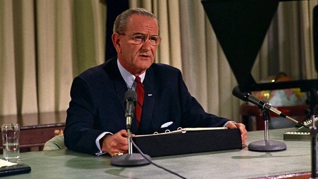 Kịch bản tranh cử 2020 của Trump trước những thách thức chồng chất