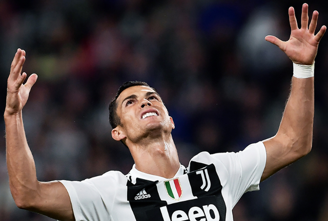 Top 100 cầu thủ đắt giá nhất thế giới: C.Ronaldo rơi xuống thứ... 70