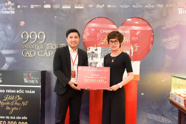 Lễ trao thưởng chương trình “Biết ơn người phụ nữ tôi yêu” Bảo Tín Minh Châu - 1 Lễ trao thưởng chương trình “Biết ơn người phụ nữ tôi yêu” Bảo Tín Minh Châu - 1
