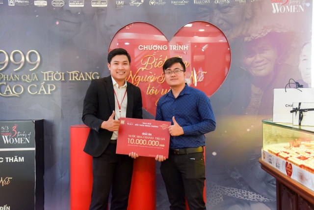 Lễ trao thưởng chương trình “Biết ơn người phụ nữ tôi yêu” Bảo Tín Minh Châu - 4 Lễ trao thưởng chương trình “Biết ơn người phụ nữ tôi yêu” Bảo Tín Minh Châu - 4