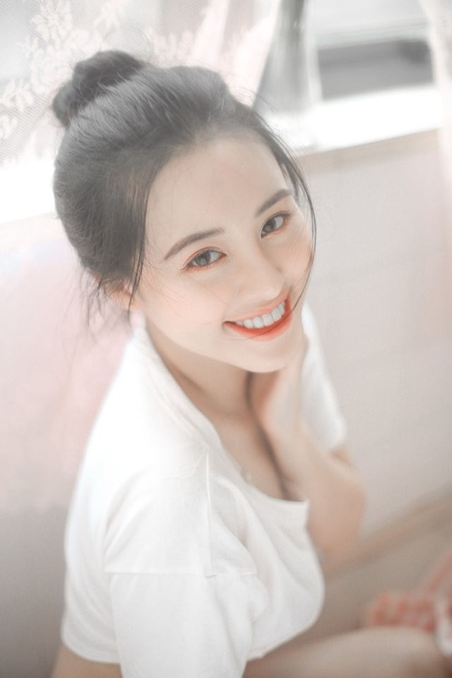 Nữ sinh 2 lần thi hoa hậu, tốt nghiệp Học viện Cảnh sát loại giỏi - 3 Nữ sinh 2 lần thi hoa hậu, tốt nghiệp Học viện Cảnh sát loại giỏi - 3