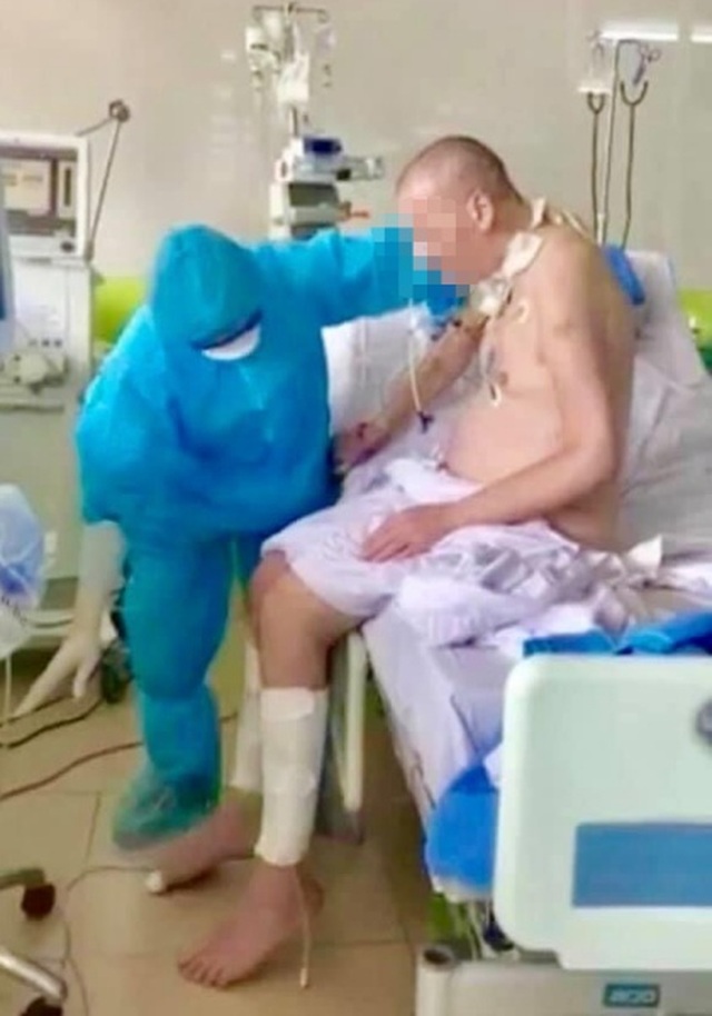 Phi công người Anh đã nhớ được mật khẩu điện thoại, máy tính bảng - 1 Phi công người Anh đã nhớ được mật khẩu điện thoại, máy tính bảng - 1