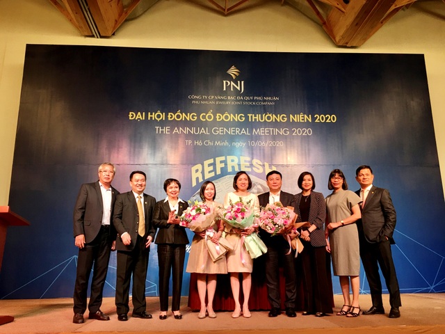 Con gái “bà trùm” ngành nữ trang được bầu vào HĐQT Công ty PNJ - 3 Con gái “bà trùm” ngành nữ trang được bầu vào HĐQT Công ty PNJ - 3