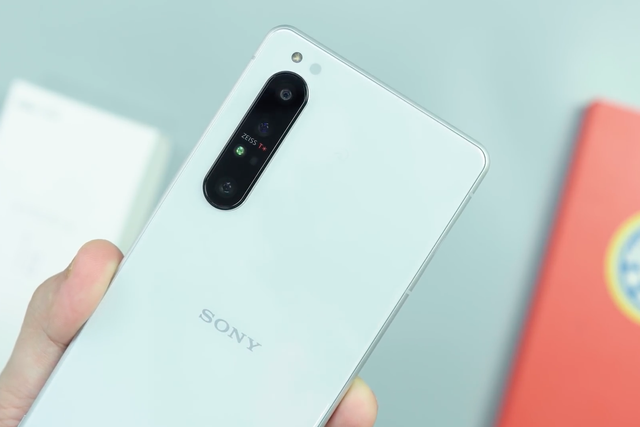 Điện thoại Xperia I Mark II về Việt Nam, giá 30 triệu đồng - 2