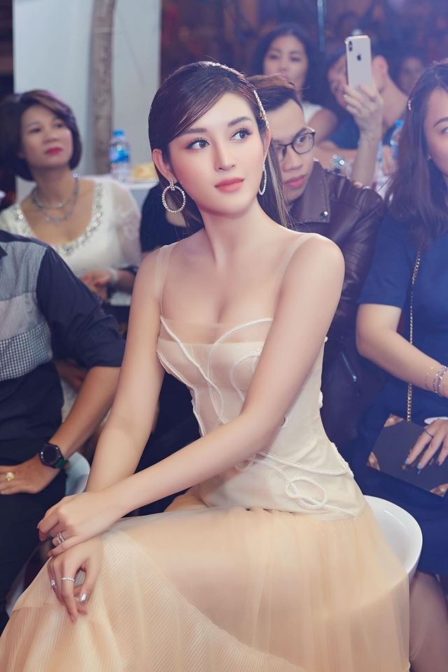 Tình duyên, nhan sắc của Top 3 Hoa hậu Việt Nam 2014 sau 6 năm - 18