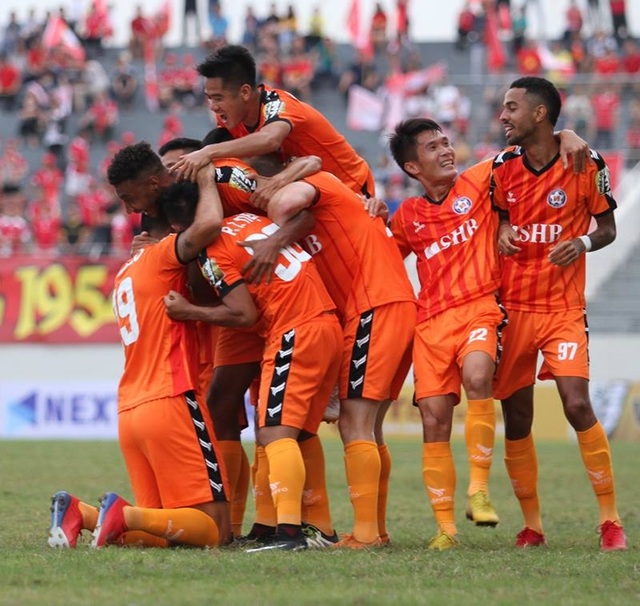 HLV Lê Huỳnh Đức tìm được chiến thắng đầu tay ở V-League 2020 - 1 HLV Lê Huỳnh Đức tìm được chiến thắng đầu tay ở V-League 2020 - 1