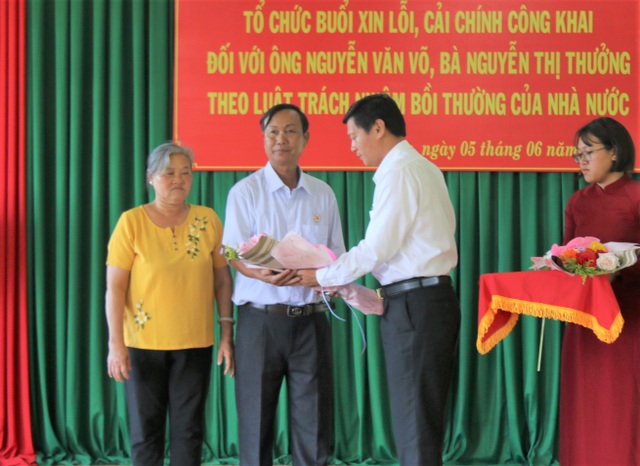 Hai vợ chồng mang án oan tại Đắk Nông làm đơn yêu cầu bồi thường - 2 Hai vợ chồng mang án oan tại Đắk Nông làm đơn yêu cầu bồi thường - 2