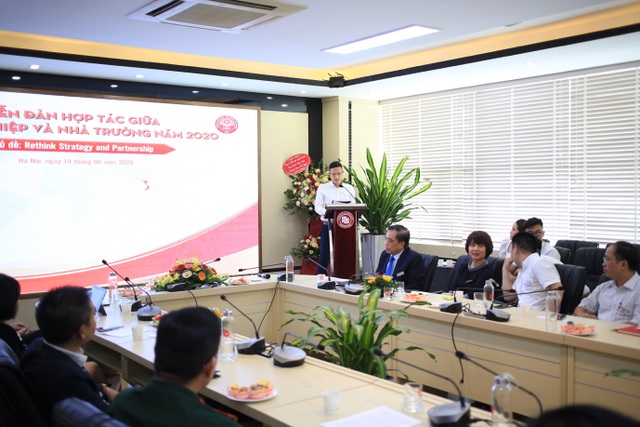 Thiết kế lại tư duy hợp tác giữa nhà trường và doanh nghiệp thời 4.0 - 3 Thiết kế lại tư duy hợp tác giữa nhà trường và doanh nghiệp thời 4.0 - 3
