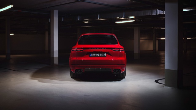 Porsche Cayenne GTS thay động cơ V6 bằng V8 - 6