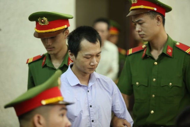 Mẹ nữ sinh giao gà ở Điện Biên hầu tòa kêu oan - 5 Mẹ nữ sinh giao gà ở Điện Biên hầu tòa kêu oan - 5
