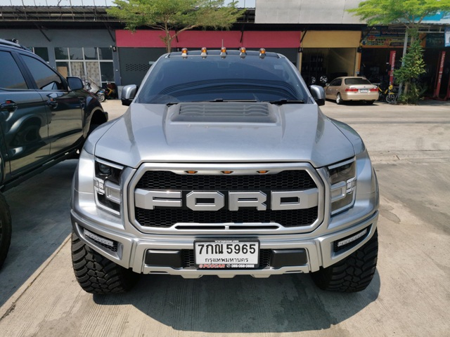 Những chiếc Ford Ranger Raptor được lên đời F-150 Raptor - 9