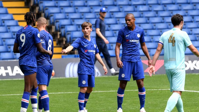 Pulisic trở lại sau 6 tháng, Chelsea thắng 7 bàn trước QPR - 8 Pulisic trở lại sau 6 tháng, Chelsea thắng 7 bàn trước QPR - 8