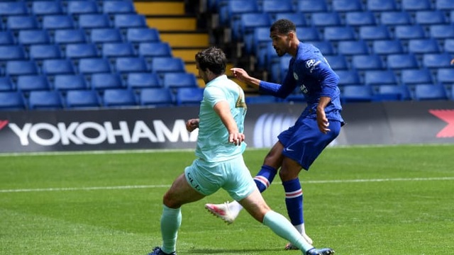 Pulisic trở lại sau 6 tháng, Chelsea thắng 7 bàn trước QPR - 3 Pulisic trở lại sau 6 tháng, Chelsea thắng 7 bàn trước QPR - 3