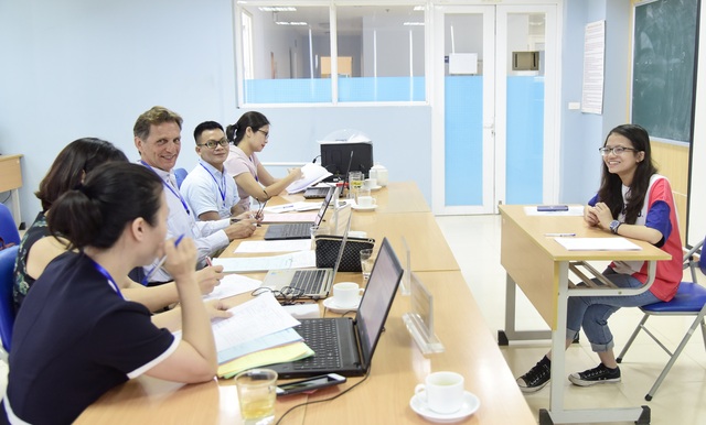 ĐH Việt Pháp tuyển sinh đến 80% chỉ tiêu thông qua xét học bạ và phỏng vấn - 1 ĐH Việt Pháp tuyển sinh đến 80% chỉ tiêu thông qua xét học bạ và phỏng vấn - 1