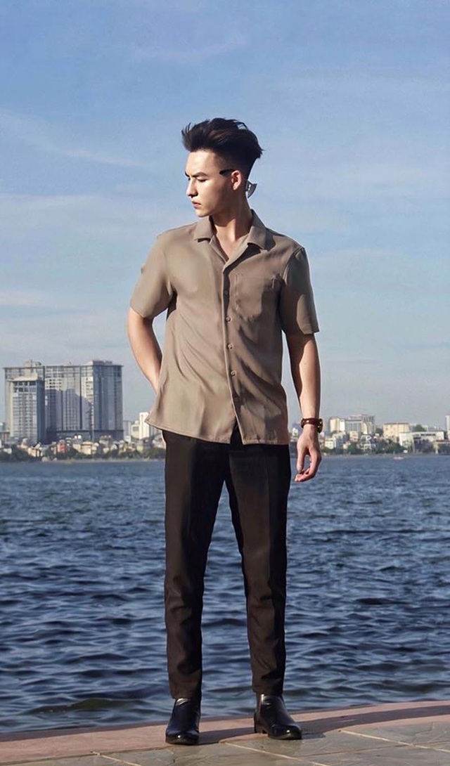 Nam sinh Bách khoa “nổi như cồn” với bức ảnh chụp lén - 5 Nam sinh Bách khoa “nổi như cồn” với bức ảnh chụp lén - 5