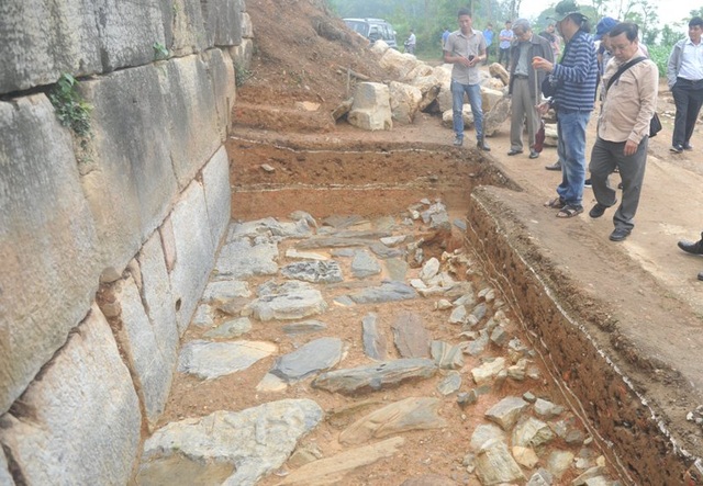 Thanh Hoá: Gần 15 tỷ tu sửa công trình bằng đá độc nhất vô nhị - Ảnh minh hoạ 4