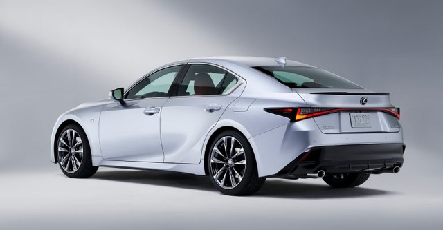 Lexus IS phiên bản nâng cấp 2021 có gì khác xe đời cũ? - 6