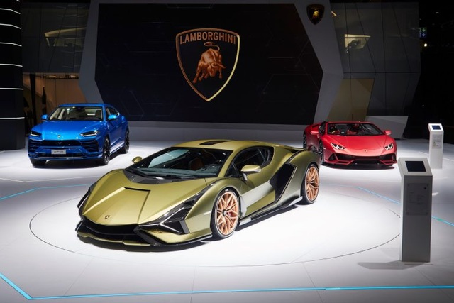 Lamborghini sẽ bỏ hẳn các triển lãm ô tô truyền thống - 1