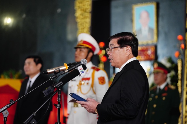 Tiễn biệt ông Mười Hương về với đất mẹ - 4 Tiễn biệt ông Mười Hương về với đất mẹ - 4