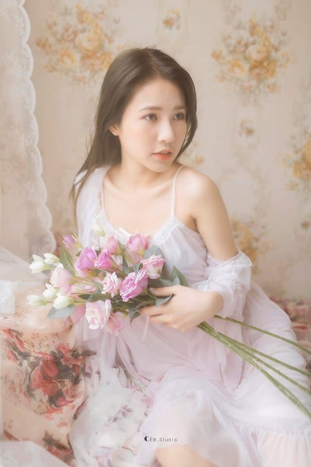 Á khôi thời trang sở hữu nhan sắc xinh đẹp “gieo thương nhớ” - 3 Á khôi thời trang sở hữu nhan sắc xinh đẹp “gieo thương nhớ” - 3