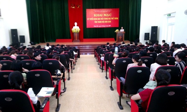 Thanh Hóa: Gần 570 thí sinh đăng ký thi tuyển làm giáo viên THPT công lập - 1