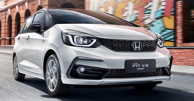 Honda Jazz 2020 thay đổi diện mạo - 1