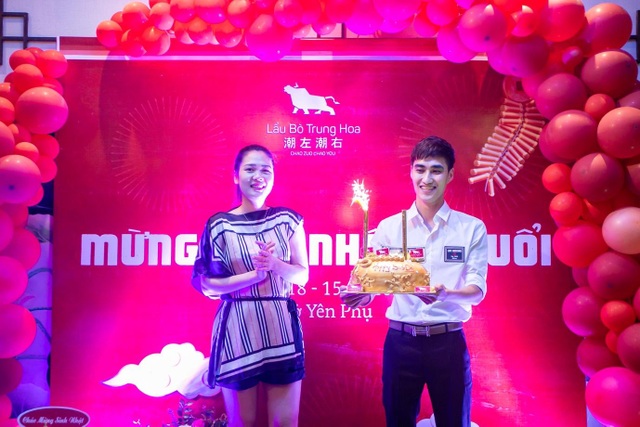Tưng bừng sinh nhật Lẩu Bò Trung Hoa 2 tuổi: Rộn rã niềm vui, ngập tràn hạnh phúc - 1 Tưng bừng sinh nhật Lẩu Bò Trung Hoa 2 tuổi: Rộn rã niềm vui, ngập tràn hạnh phúc - 1