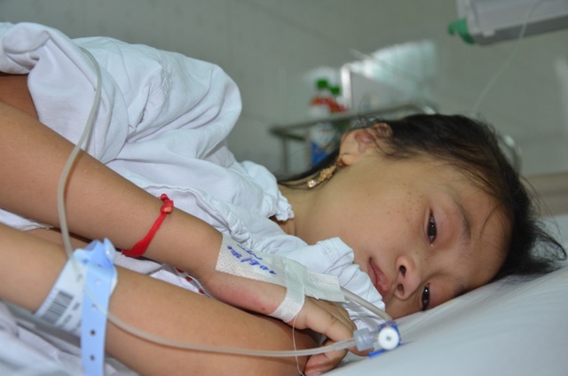 Bạn đọc Dân trí hỗ trợ nóng cứu tính mạng bé gái 12 tuổi - 5 Bạn đọc Dân trí hỗ trợ nóng cứu tính mạng bé gái 12 tuổi - 5
