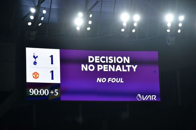 Tottenham 1-1 Man Utd: Pogba, Fernandes hòa nhịp cứu “Quỷ đỏ” thoát thua - Ảnh minh hoạ 3