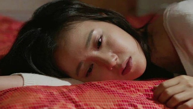 Nỗi niềm đẫm nước mắt của người vợ có chồng quá vụng về lại hay bao biện - 2 Nỗi niềm đẫm nước mắt của người vợ có chồng quá vụng về lại hay bao biện - 2