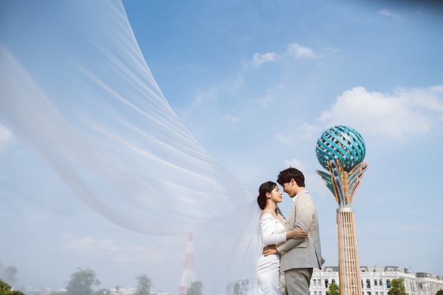Ngất ngây bộ ảnh cưới đẹp như mơ tại vườn Nhật Bản Vinhomes Smart City - 11 Ngất ngây bộ ảnh cưới đẹp như mơ tại vườn Nhật Bản Vinhomes Smart City - 11