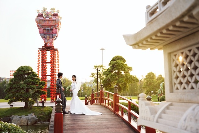 Ngất ngây bộ ảnh cưới đẹp như mơ tại vườn Nhật Bản Vinhomes Smart City - 6 Ngất ngây bộ ảnh cưới đẹp như mơ tại vườn Nhật Bản Vinhomes Smart City - 6