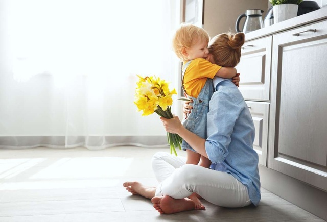 Vết thương tâm lý khó lường khi trẻ chứng kiến bố mẹ hành sự - 1 Vết thương tâm lý khó lường khi trẻ chứng kiến bố mẹ hành sự - 1
